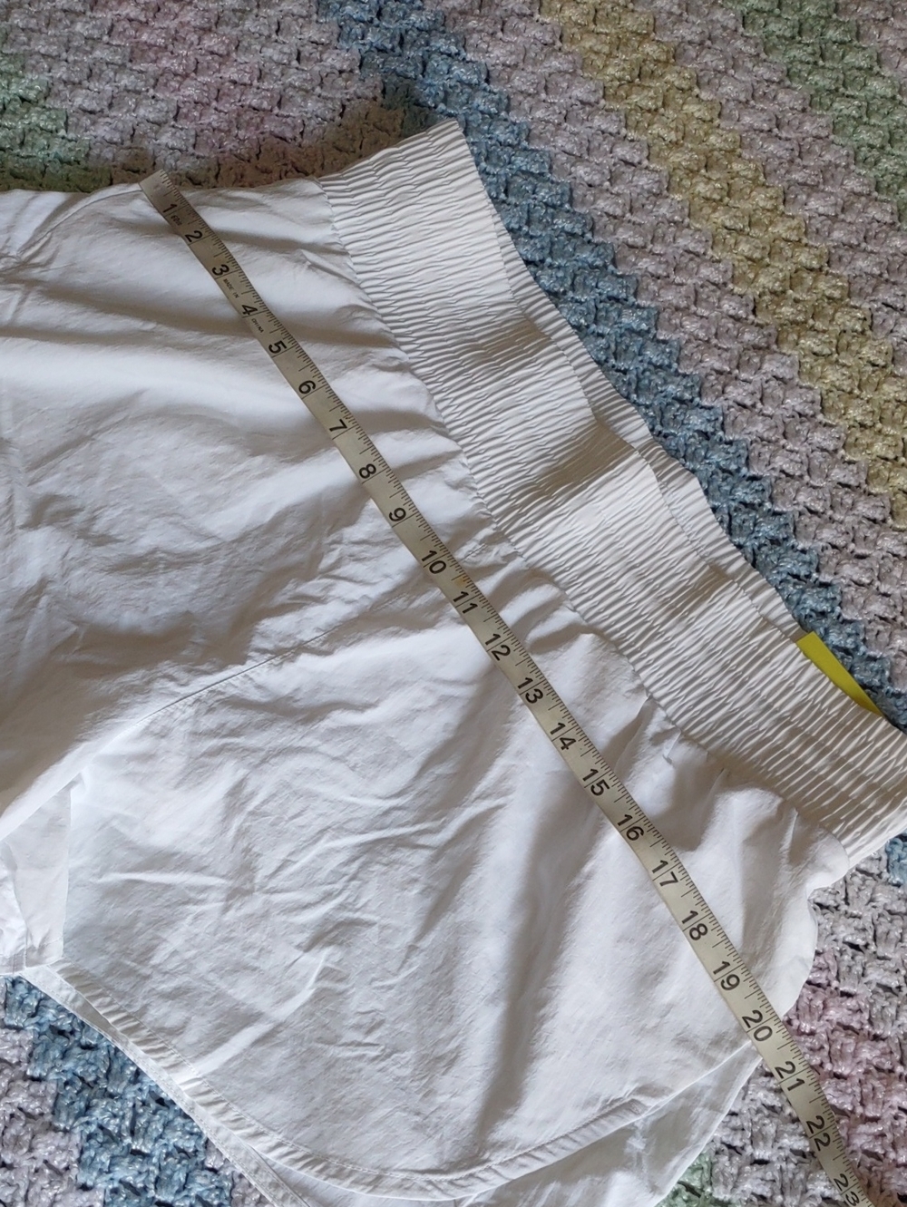 All In Motion Large White High Rise Crinkle Short - Picture 7 of 16